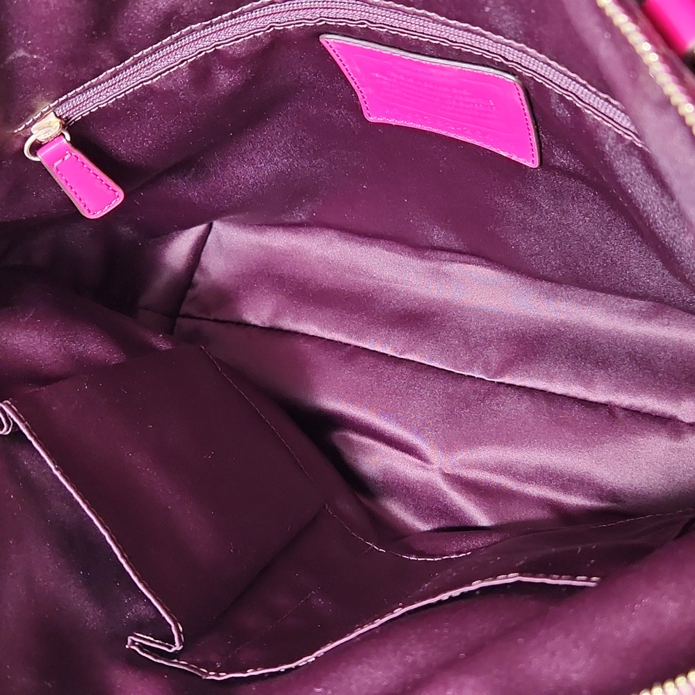 Coach Poppy Metallic Signature - Picture 14 of 15